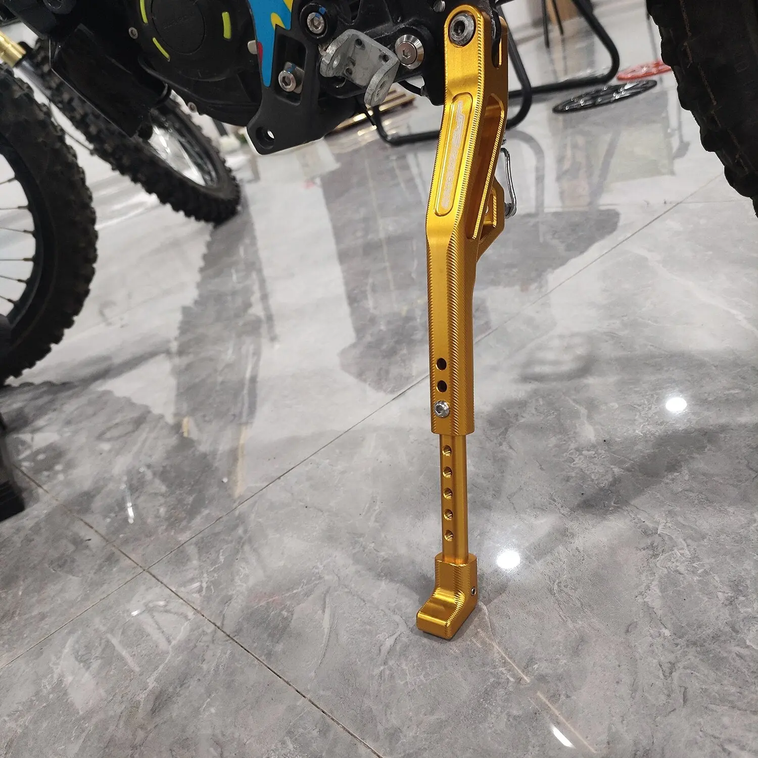 SurRonshop Adjustable Kickstand v1 - Image 5