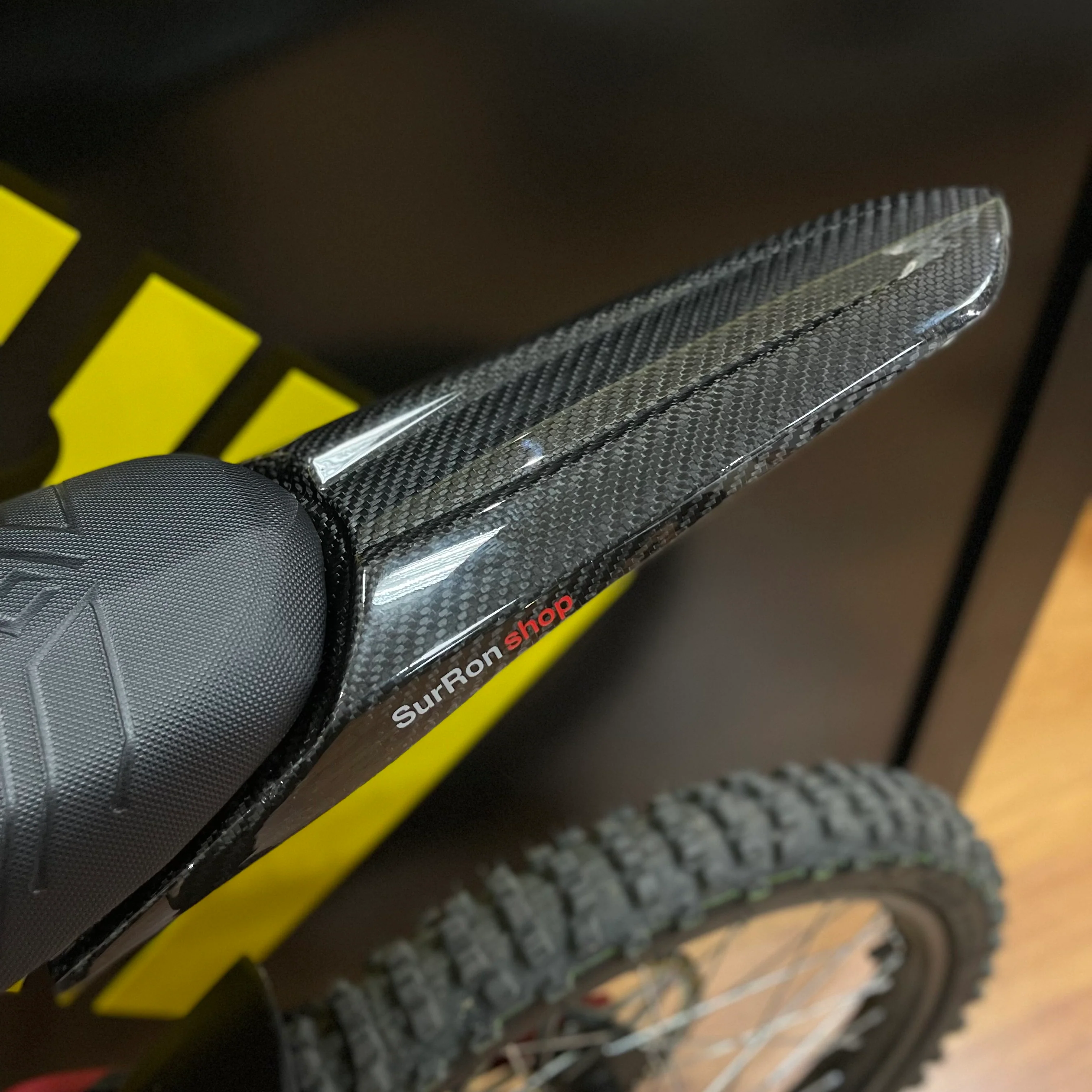 Carbon Extended Rear Fender - Image 14